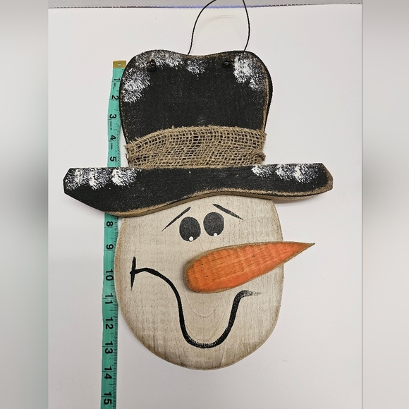 Handcrafted primitive wooden snowman hanging winter farmhouse decor - Picture 2 of 3